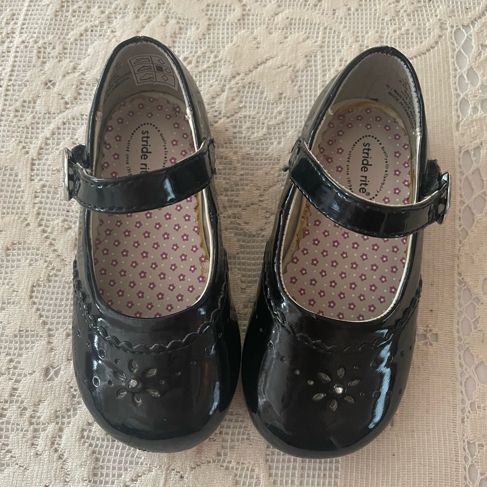 Stride Rite Black Patent Leather Girls Shoes